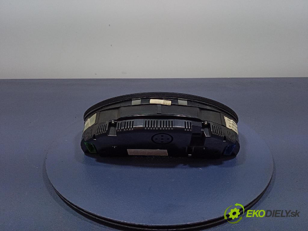 Audi A4 2001 prístrojovka/ budíky 0263626125