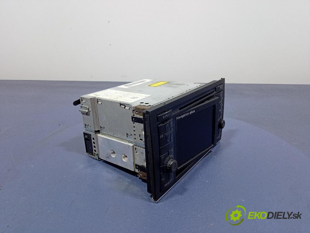 Audi A4 2001 Radio I Navigácia: 8E0035192B