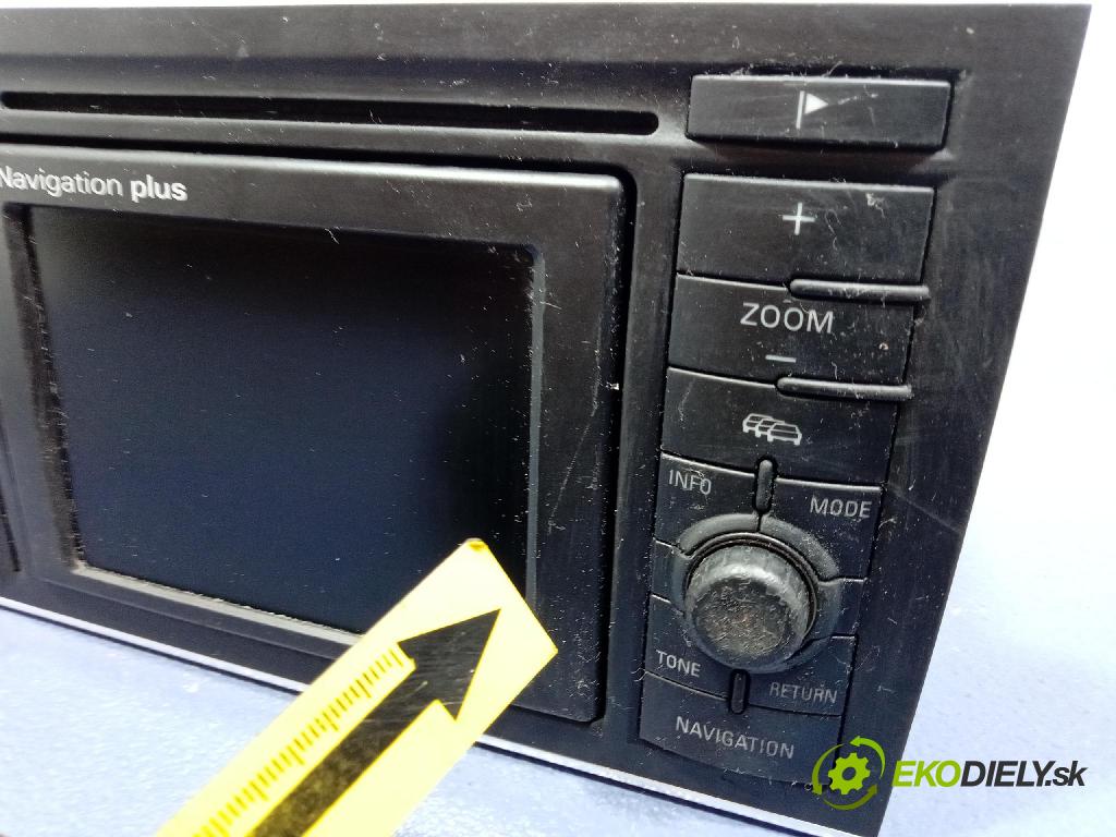 Audi A4 2001 Radio I Navigácia: 8E0035192B