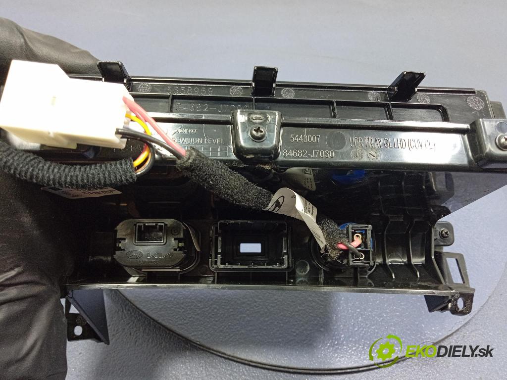 Kia Xceed 2025 kastlík 84684-J7000