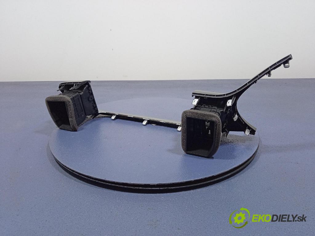 Kia Xceed 2025 GRIDS: Prúd vzduchu: Vzduch: 93700-J721WK