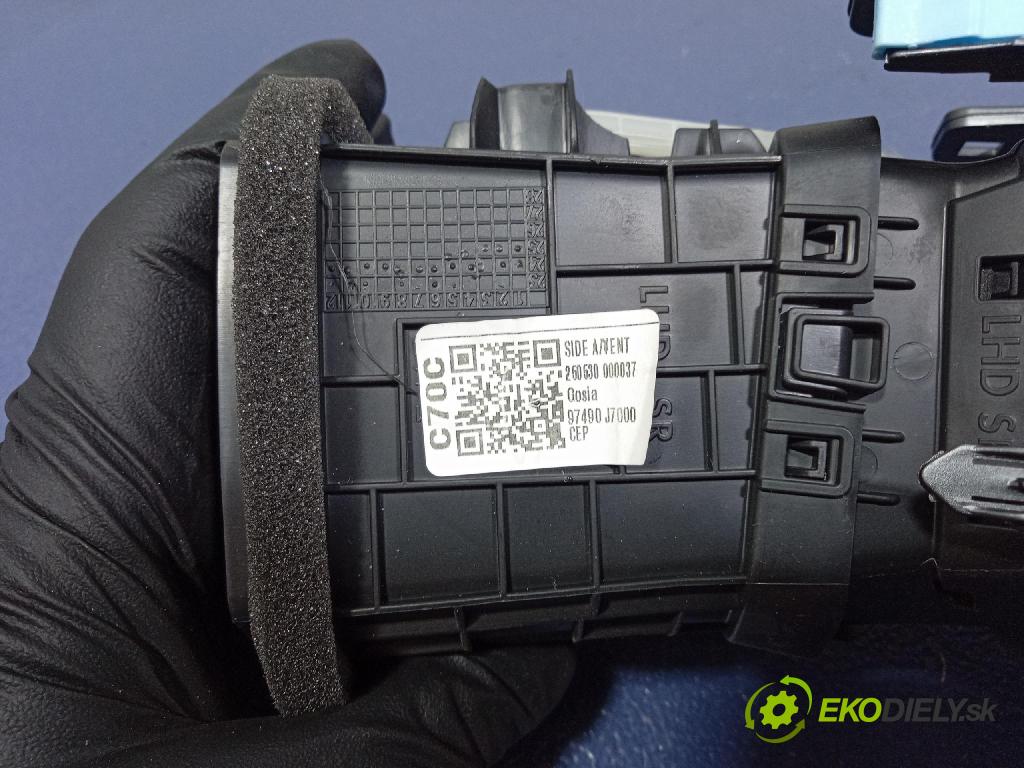 Kia Xceed 2025 GRIDS: Prúd vzduchu: Vzduch: 97490-J7000