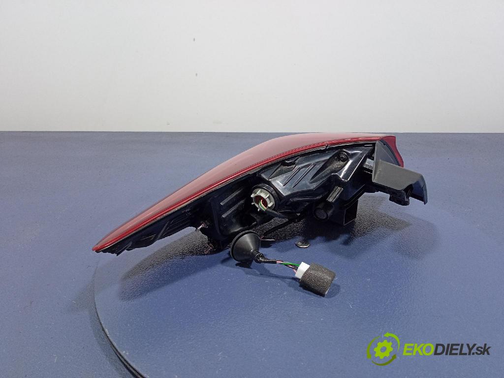 Kia Xceed 2025 svetlo / reflektor zad Prava: Vonkajsia: J7924-32210