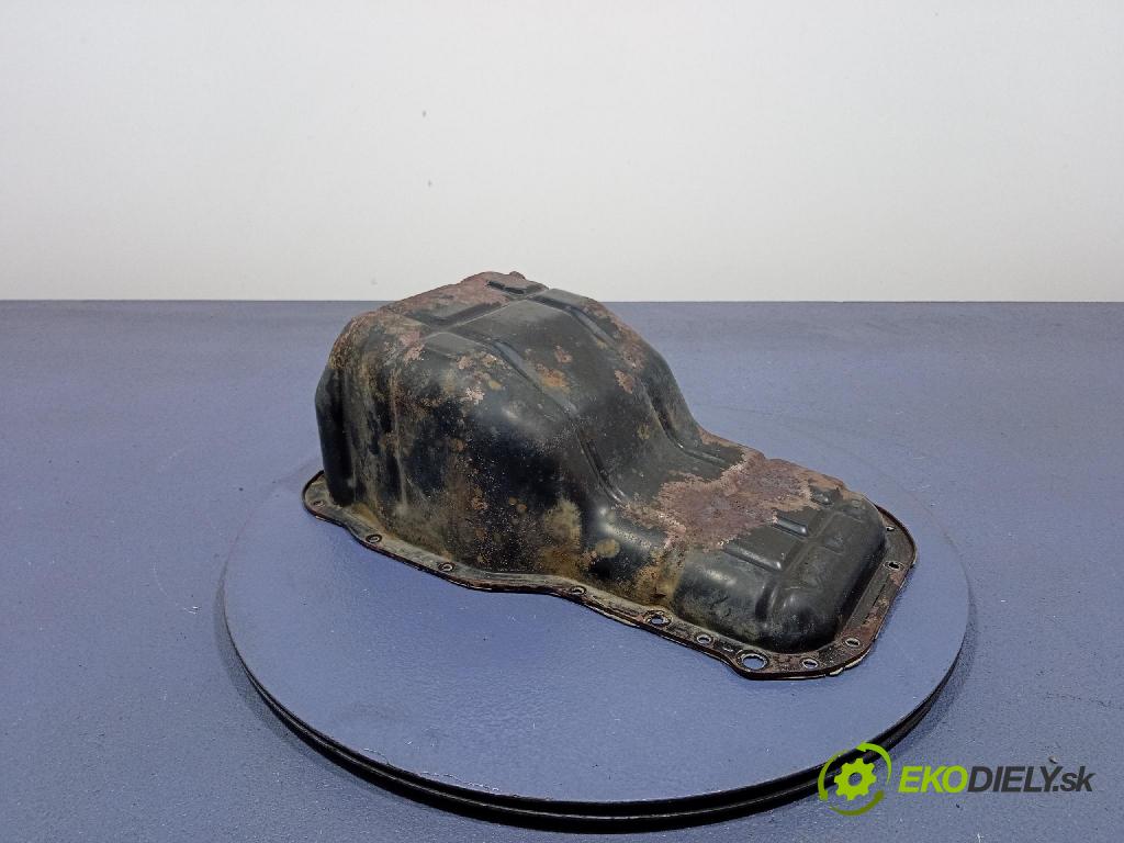 Mitsubishi Pajero 2003 vaňa Olej: