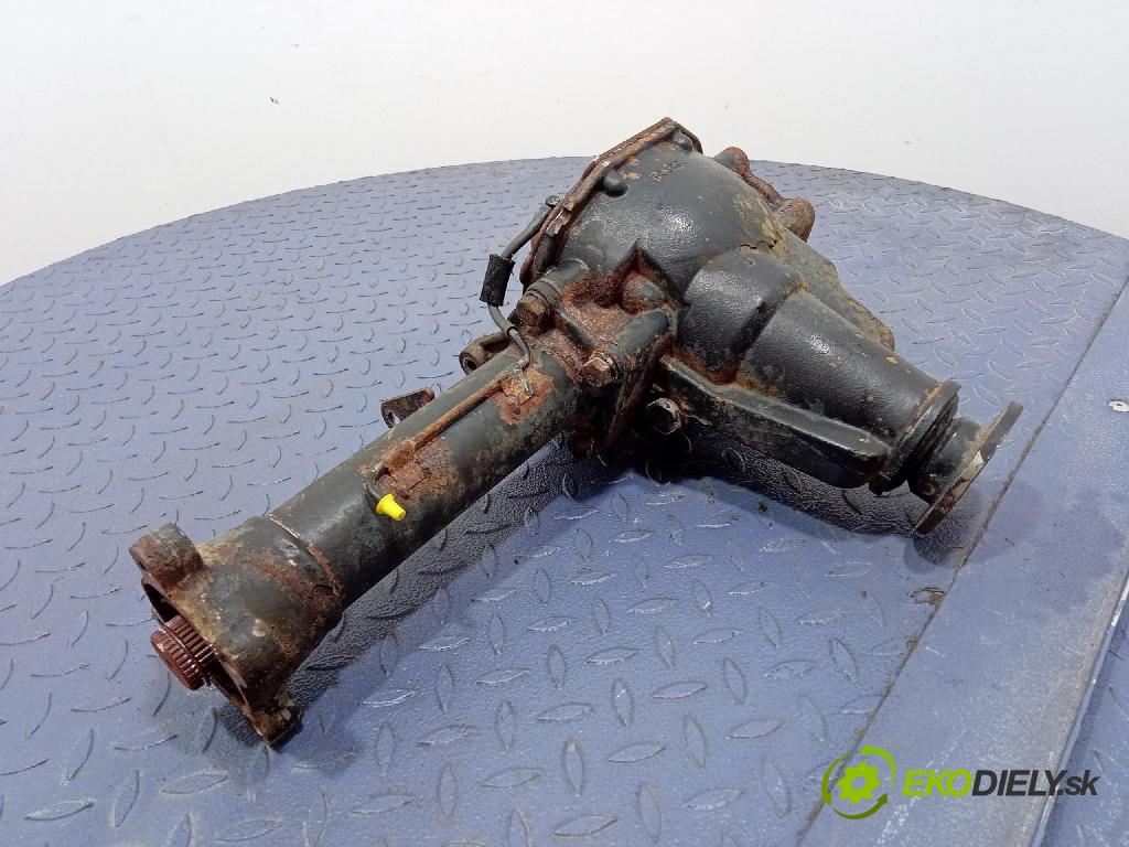 Mitsubishi Pajero 2003 diferenciál Přední