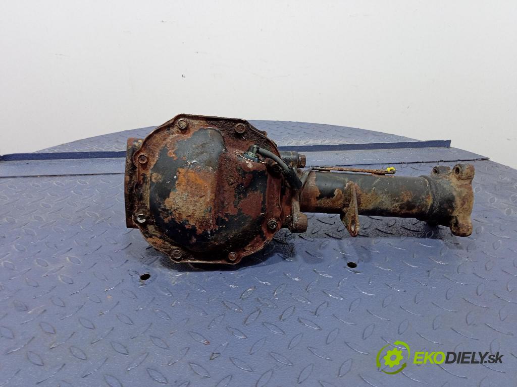 Mitsubishi Pajero 2003 diferenciál Přední
