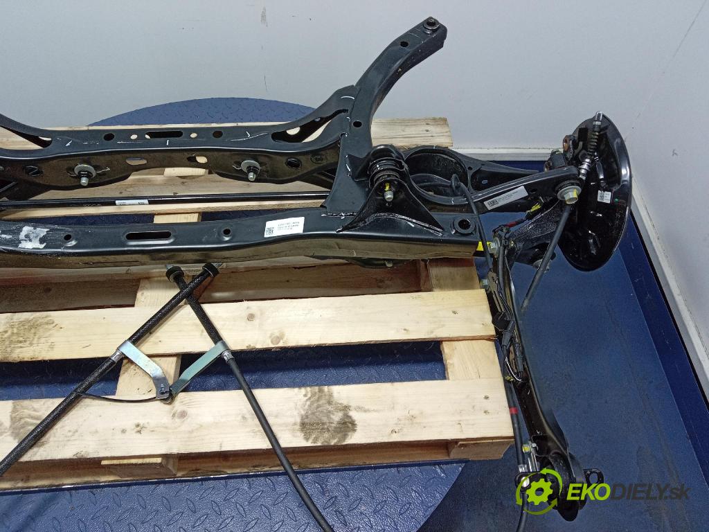 Kia Xceed 2025 výstuha Pozastavenia: zad 55410-G4AA0