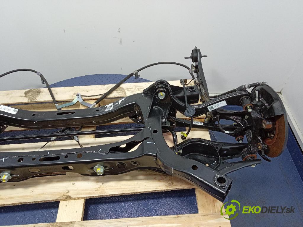 Kia Xceed 2025 výstuha Pozastavenia: zad 55410-G4AA0