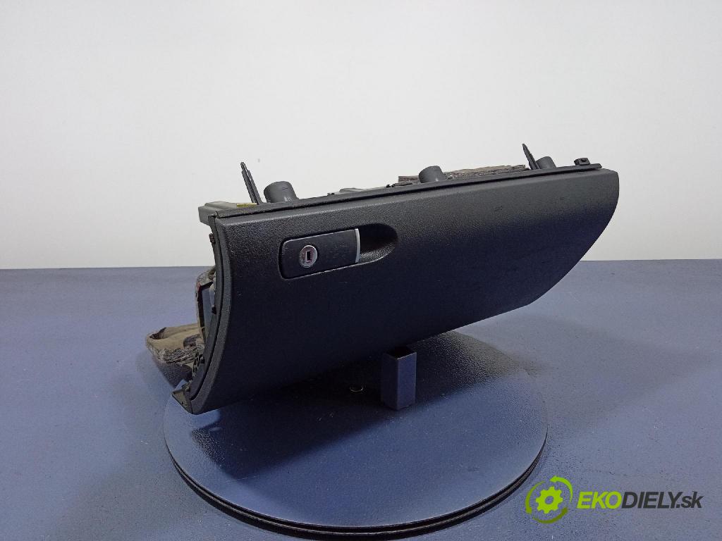 Audi A4 2001 kastlík 8E1857035D