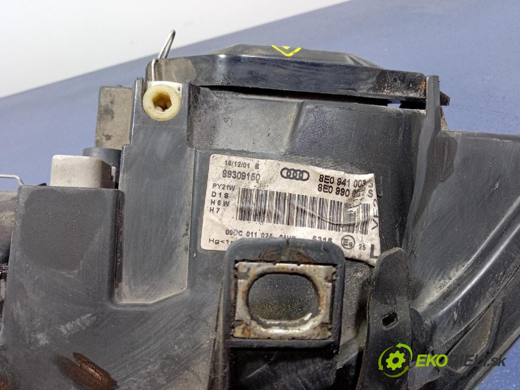 Audi A4 2001 Reflektor: Vľavo: 8E0941003S