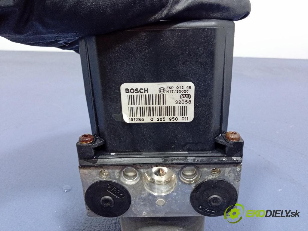 Audi A4 2001 čerpadlo ABS x 8E0614517