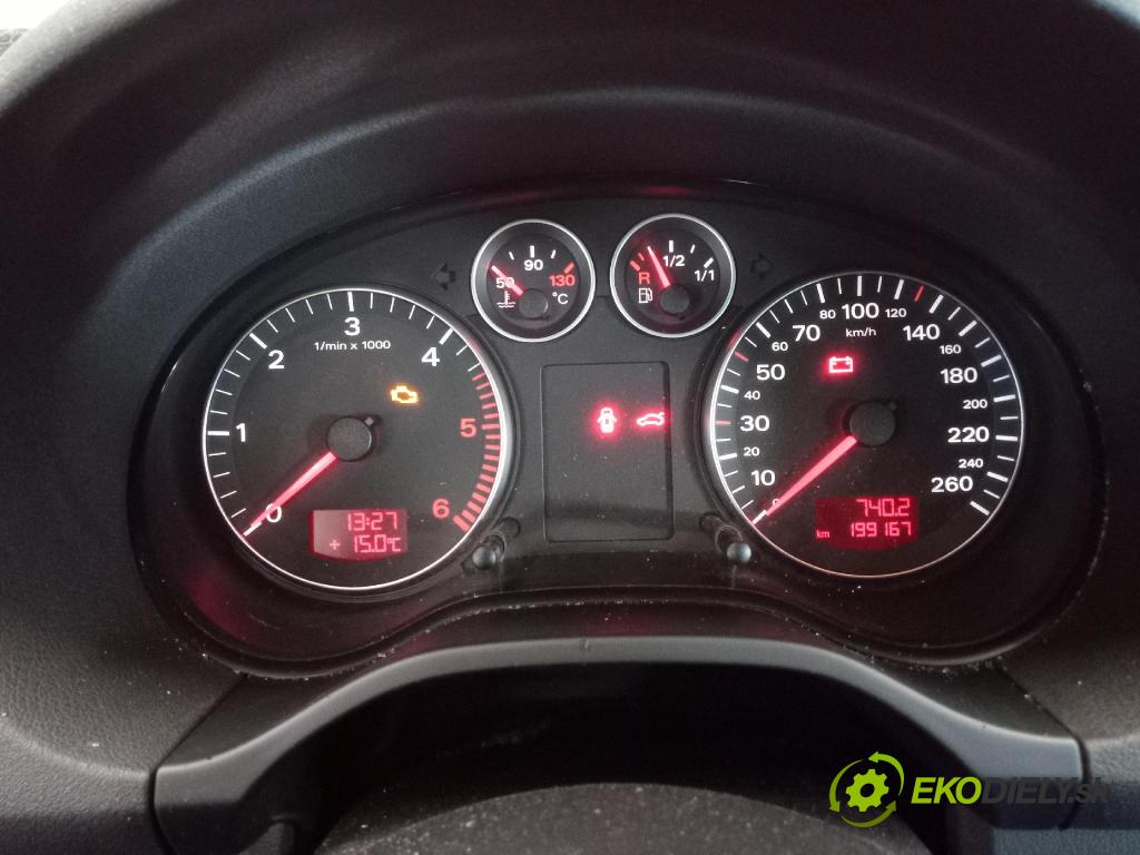 Audi A3 2007 prístrojovka/ budíky 8P0920901A