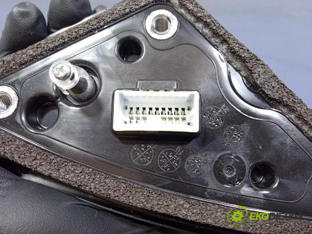 Kia Xceed 2025 zrkadlo pravé 87620J60