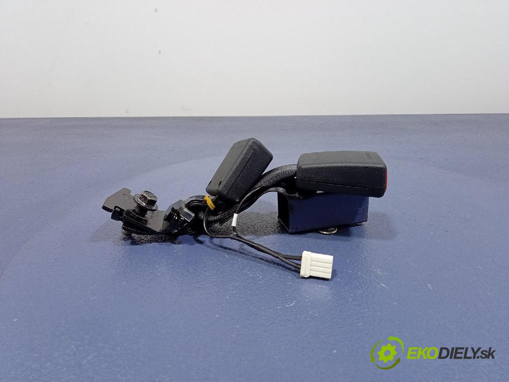 Kia Xceed 2025 Pásy: Bezpečnosť: x 89830J7000WK