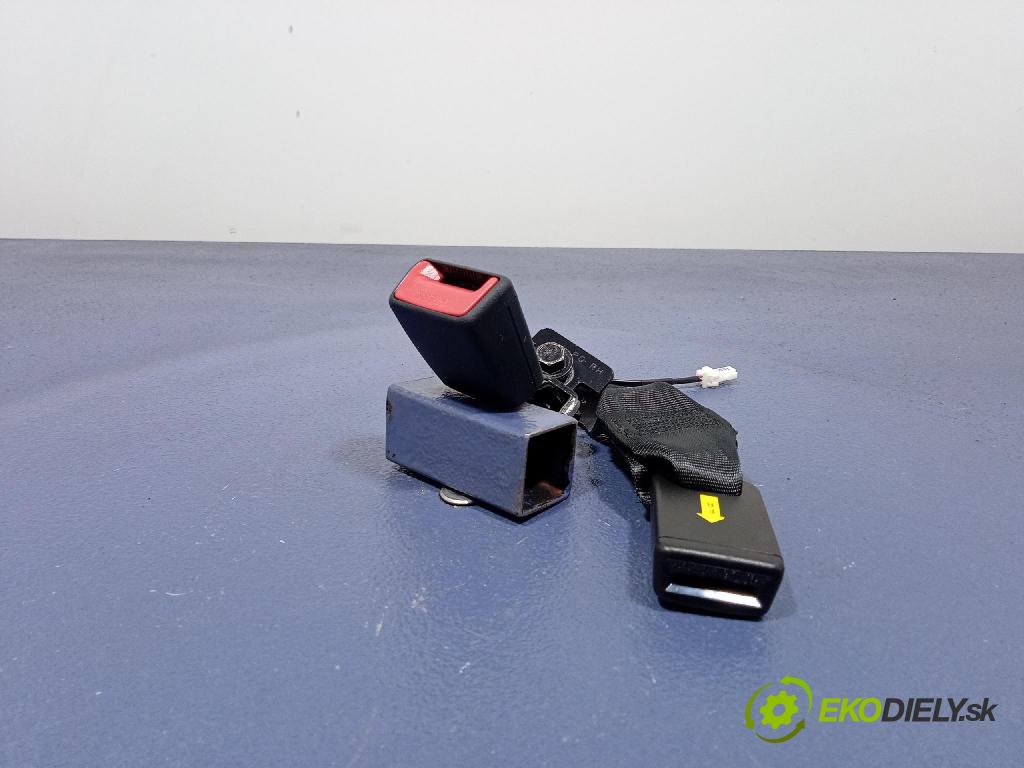 Kia Xceed 2025 Pásy: Bezpečnosť: x 89840J7000WK