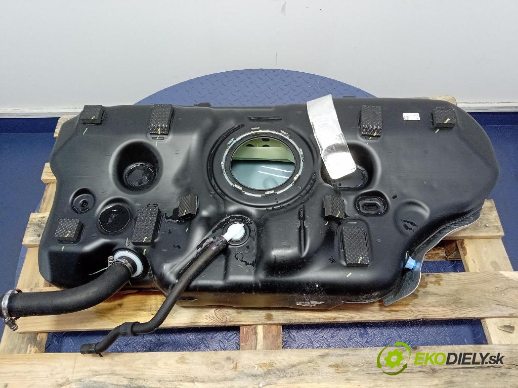 Kia Xceed 2025 Nádrž: paliva 31771G4000B