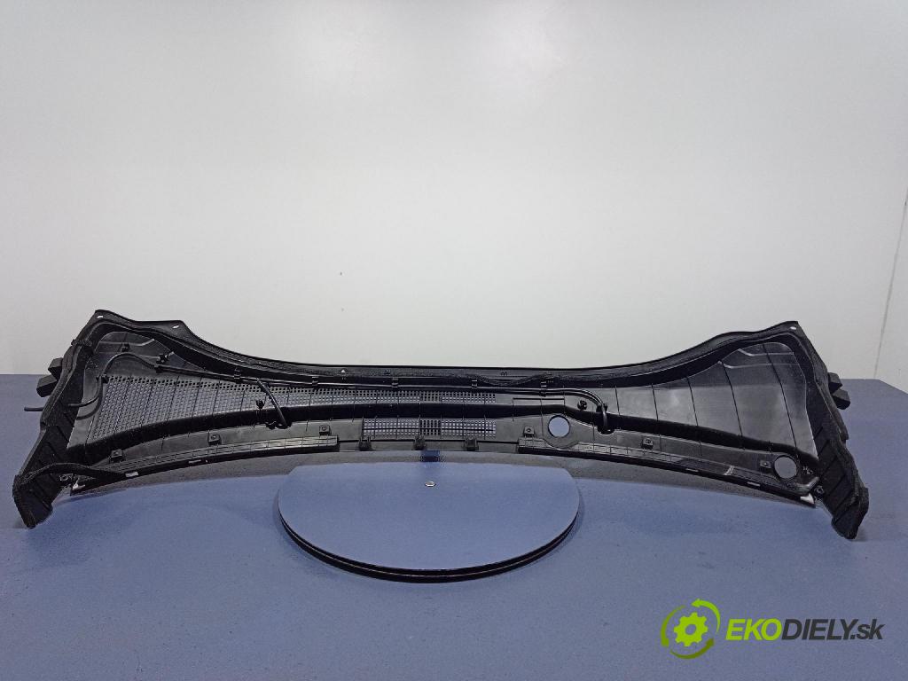 Kia Xceed 2025 torpédo 86151-J7000