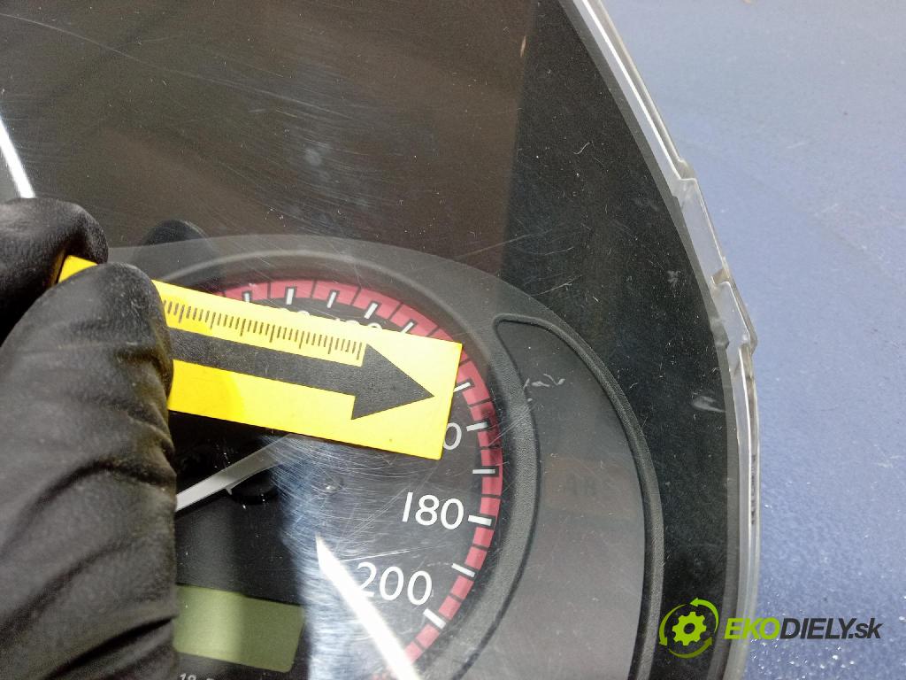 Honda Fr-v 2002 prístrojovka/ budíky HR0265215