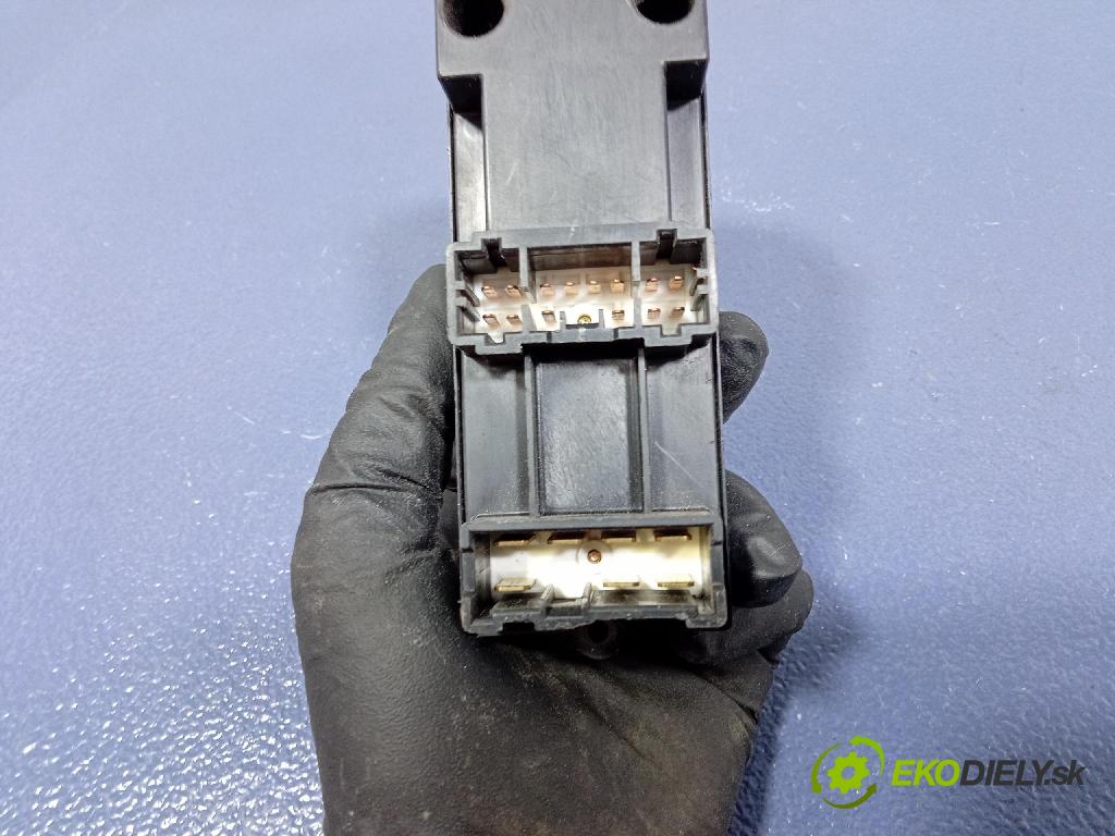 Honda Fr-v 2002 prepínač Okná: