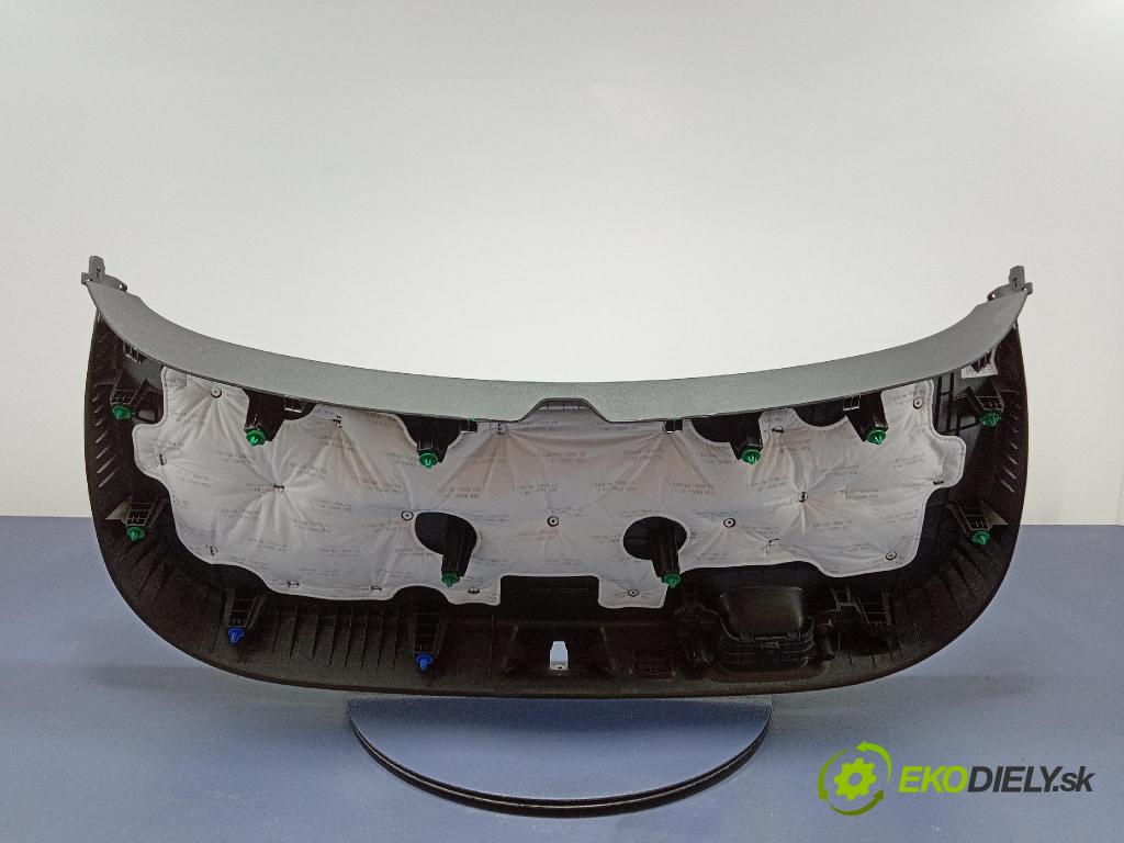 Kia Xceed 2025 Čalounictví: kufra: 81751J7800WK