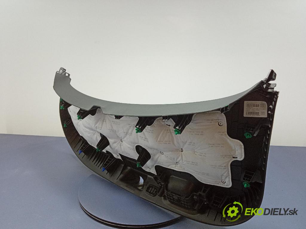 Kia Xceed 2025 Čalounictví: kufra: 81751J7800WK