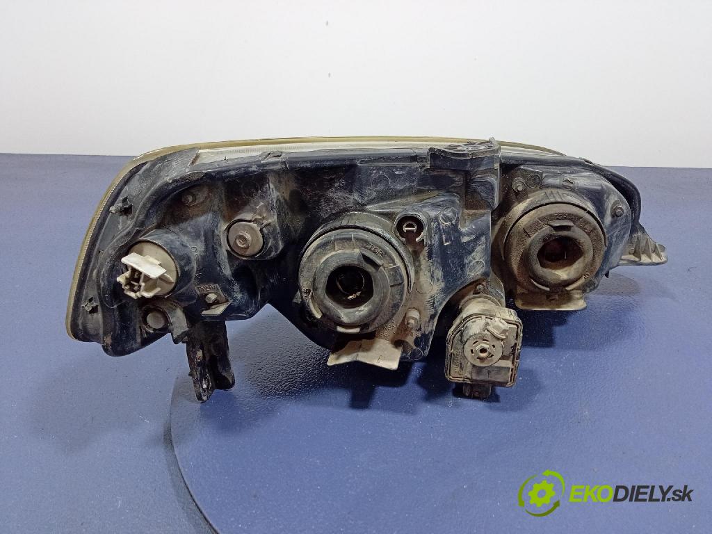 Honda Fr-v 2002 Reflektor: Vľavo: STANLEY R7651L