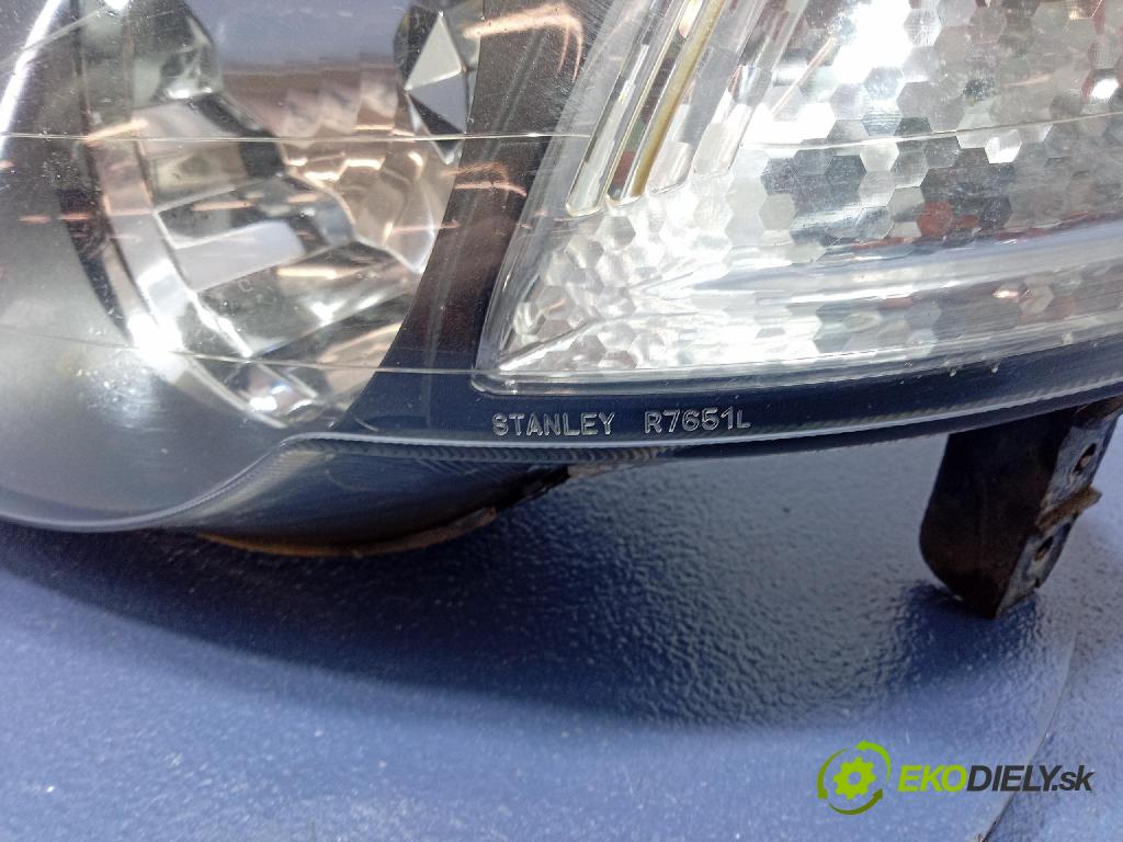 Honda Fr-v 2002 světlo Levý: STANLEY R7651L