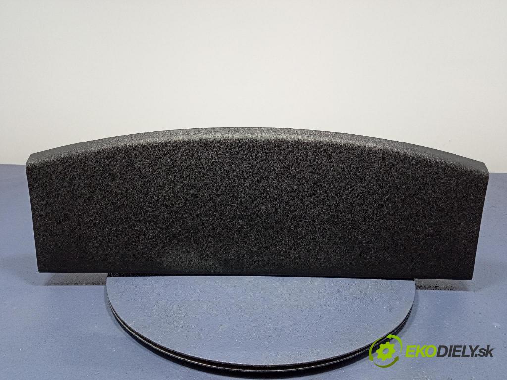 Kia Xceed 2025 kryt Plast: Interiéry: 81761J7800