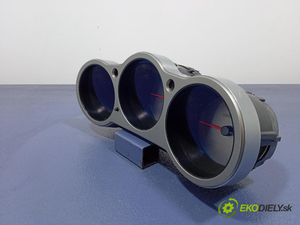 Nissan Maxima 2005 prístrojovka/ budíky