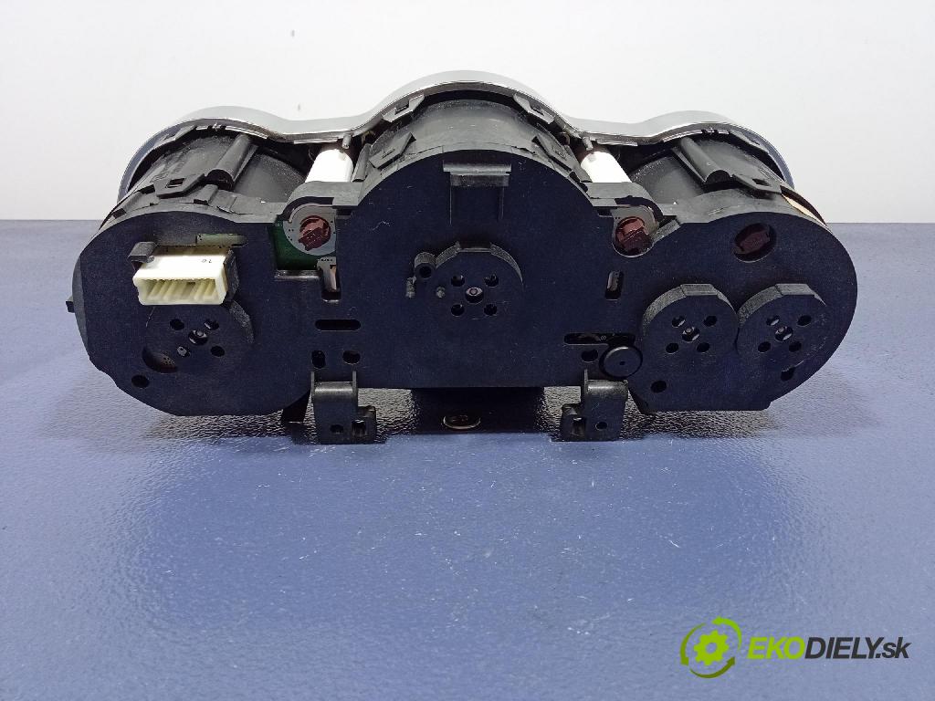 Nissan Maxima 2005 prístrojovka/ budíky