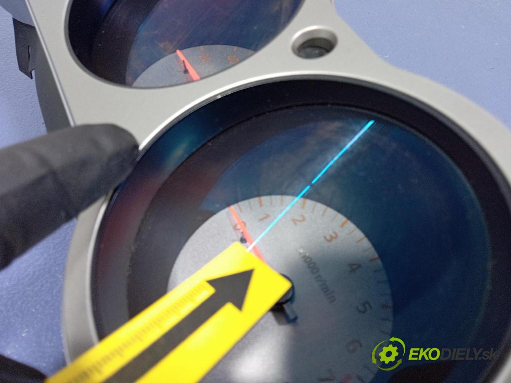 Nissan Maxima 2005 prístrojovka/ budíky 