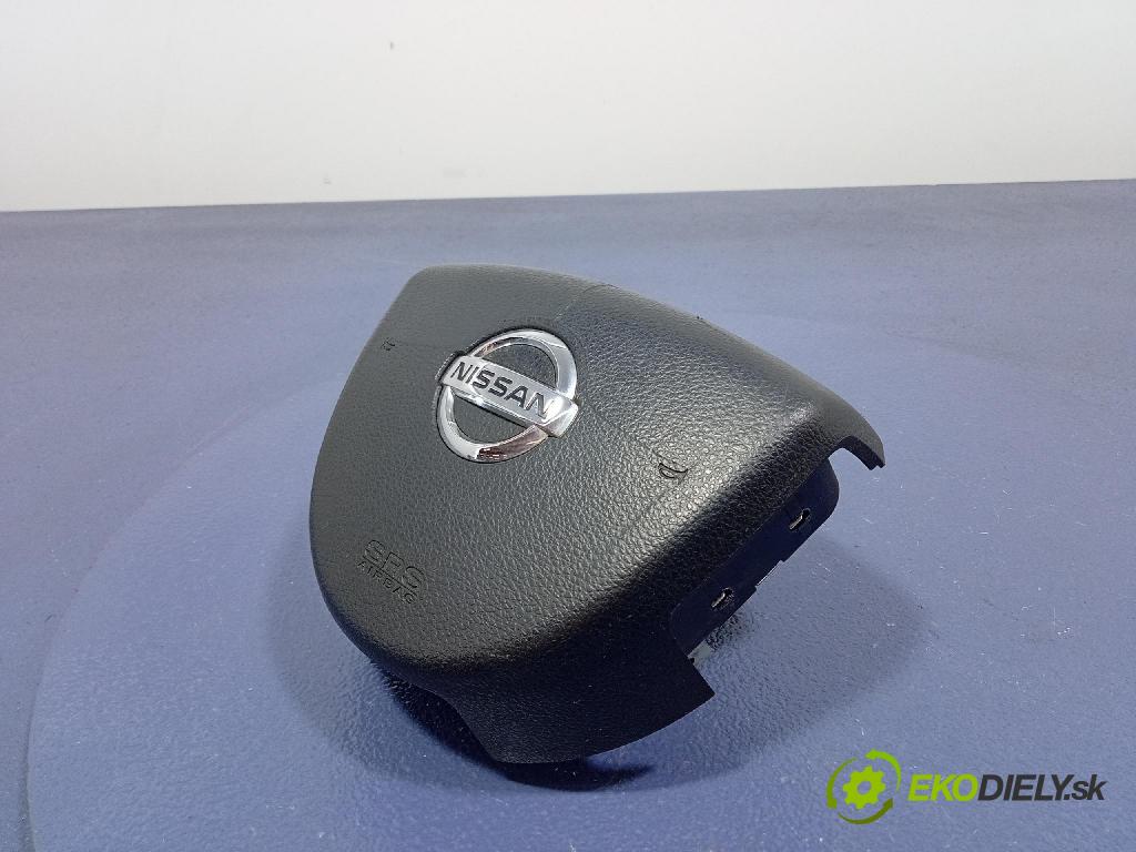 Nissan Maxima 2005 Airbag: Řidiči: x