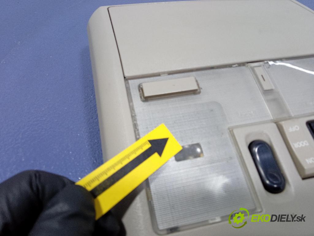 Nissan Maxima 2005 Svietidlá: Vnútri: 