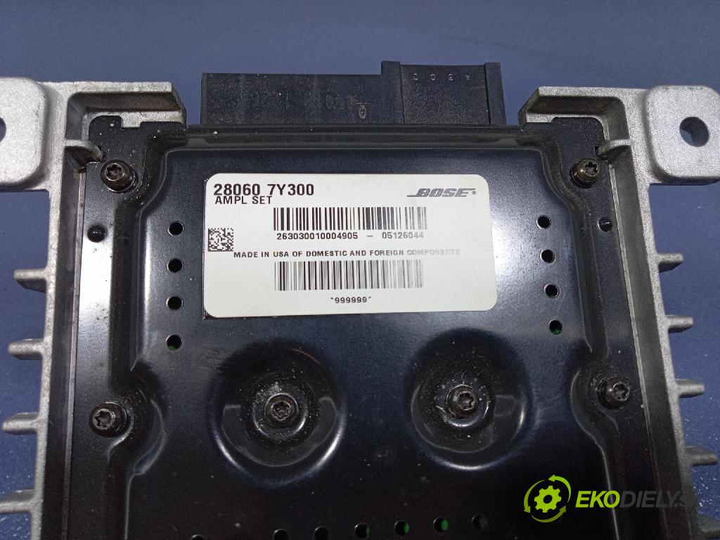 Nissan Maxima 2005 Zesilovač: Rádio: Navigacia: 280607Y300