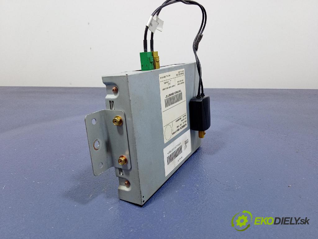 Nissan Maxima 2005 Zesilovač: Rádio: Navigacia: 999U9NV004