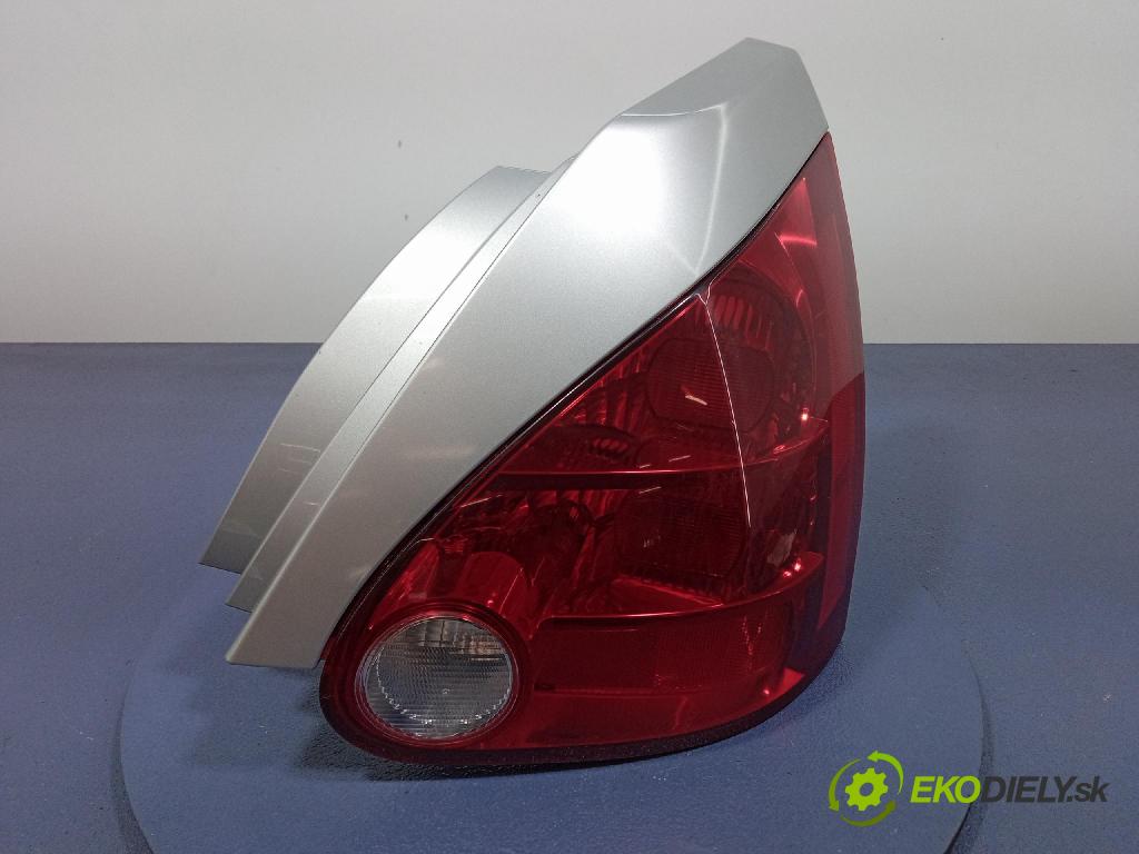 Nissan Maxima 2005 svetlo / reflektor zad Prava: Vonkajsia: 949600