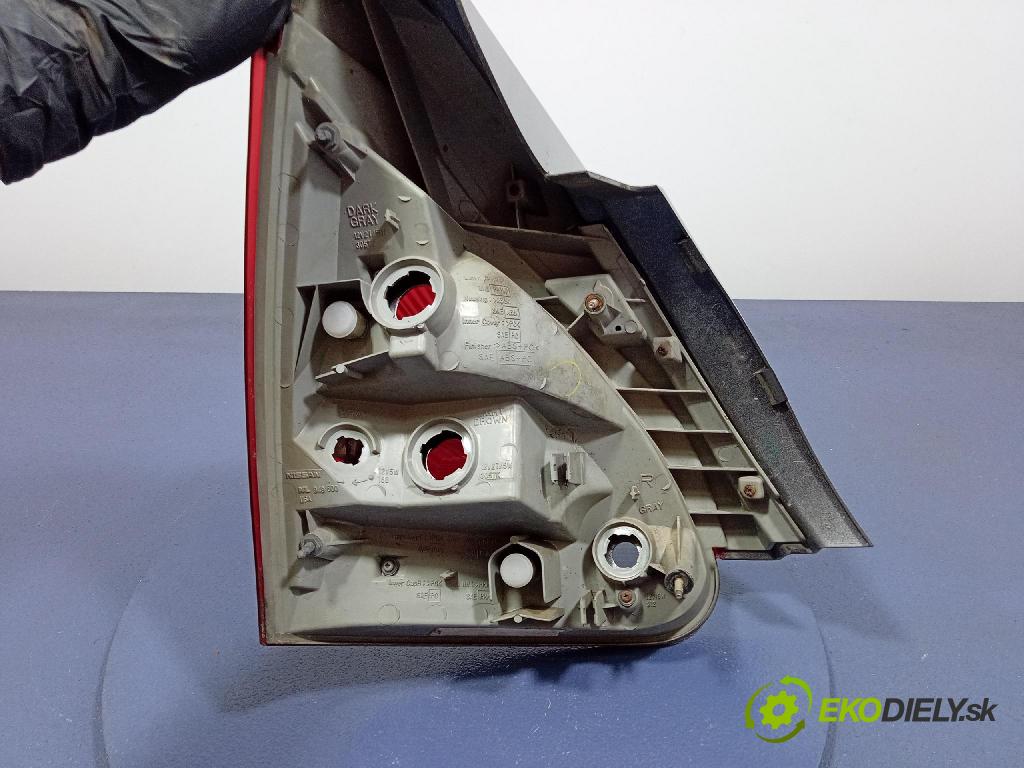 Nissan Maxima 2005 svetlo / reflektor zad Prava: Vonkajsia: 949600