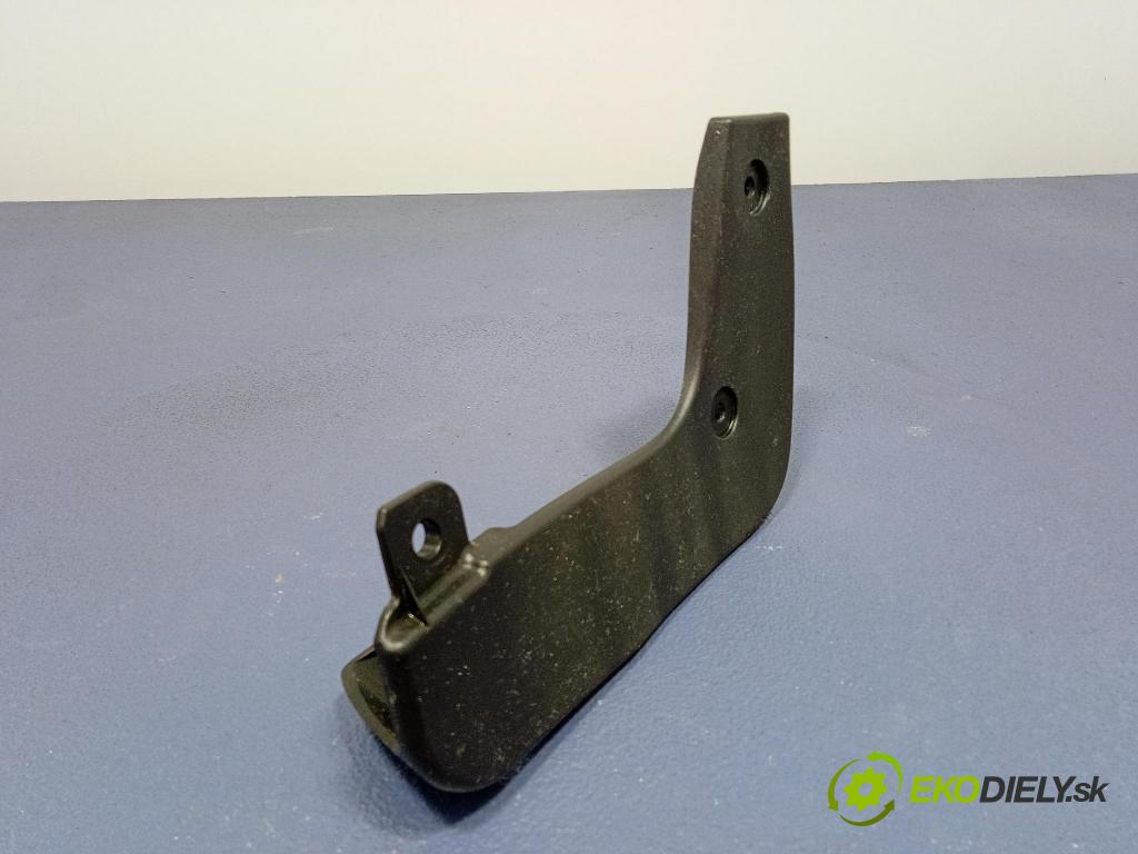 Kia Xceed 2025 kryt Plast: podvozek: 86832J7CA0