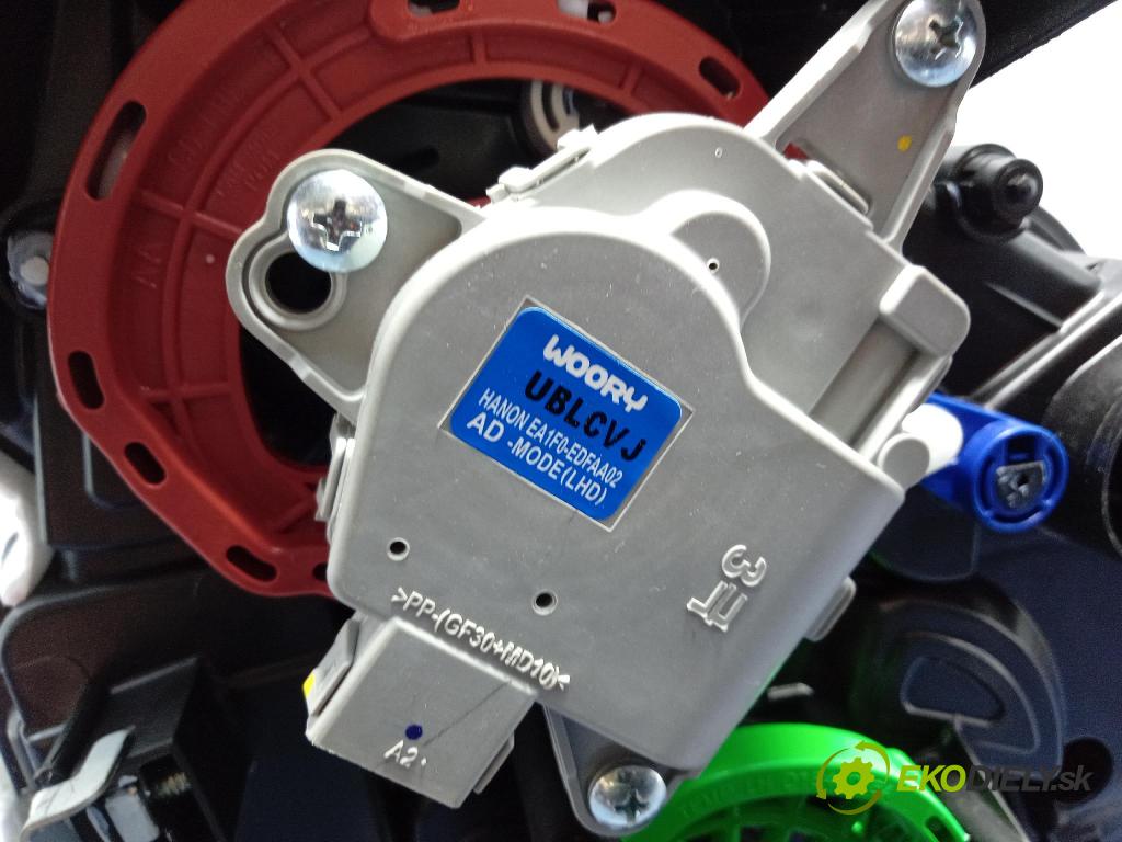 Kia Xceed 2025 radiator 97200-J7020