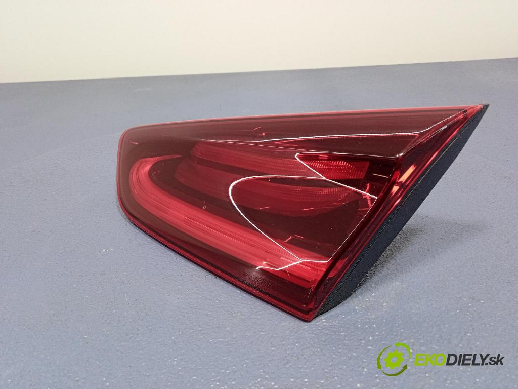 Kia Xceed 2025 svetlo / reflektor zad Prava: Vnútri: J7924-34210