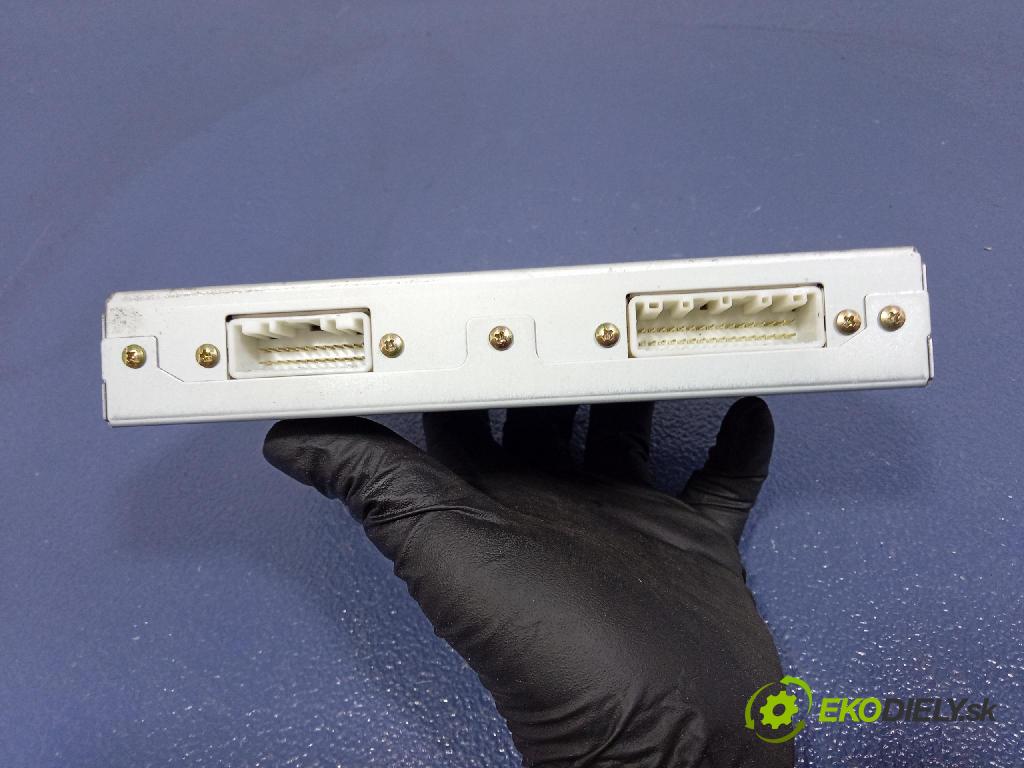 Nissan Maxima 2005 riadiaca jednotka 28330ZC00A