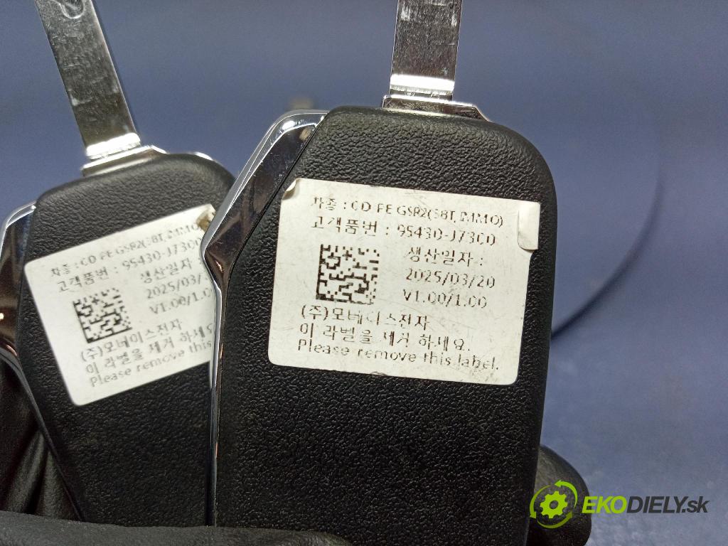 Kia Xceed 2025 Spínač zapaľovania: 95430-J73C0