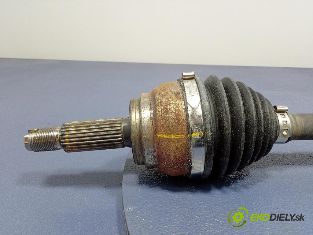 Kia Xceed 2025 poloos ľavá Predné 49500J7280