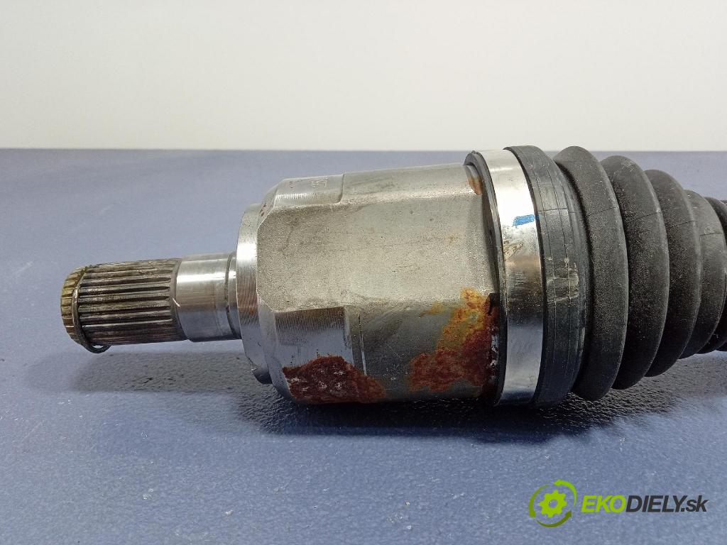 Kia Xceed 2025 poloos Práva: před 49501J7280