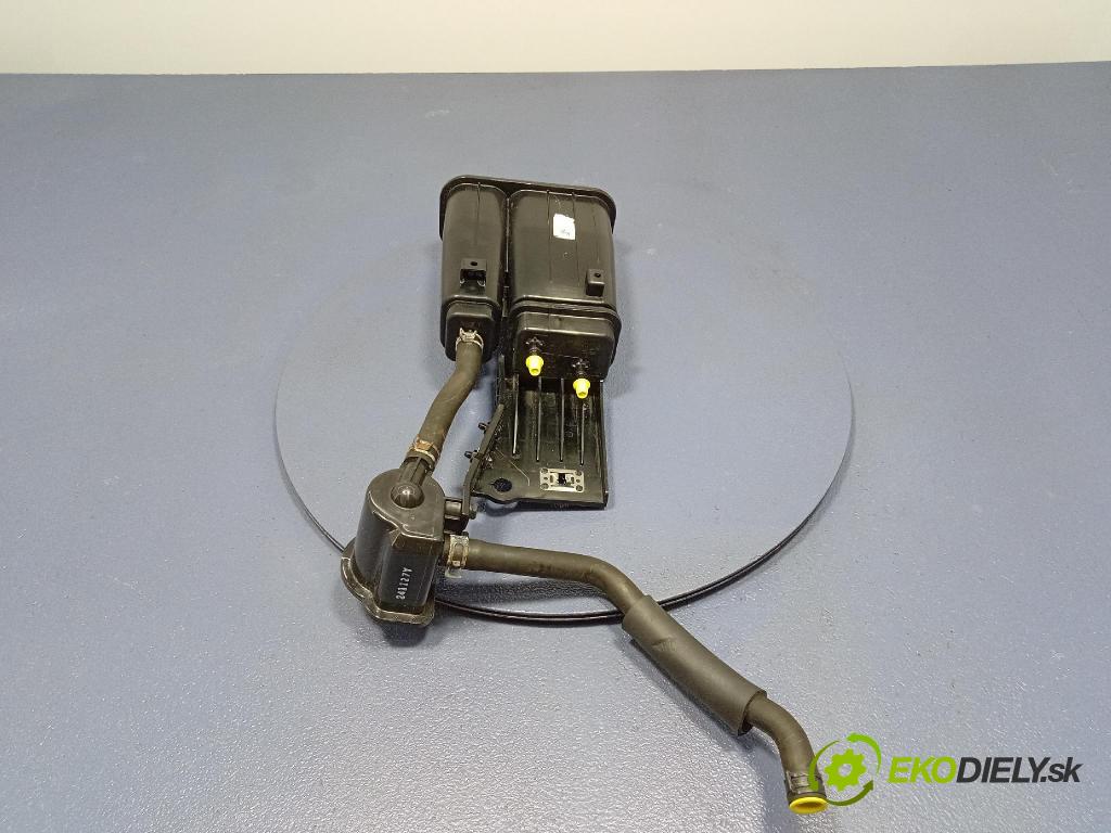 Kia Xceed 2025 Nádrž: Uhlík: Aktívny: 31400G3100