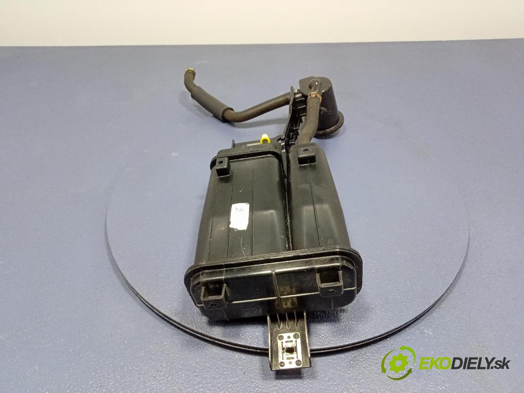 Kia Xceed 2025 Nádrž: Uhlík: Aktívny: 31400G3100