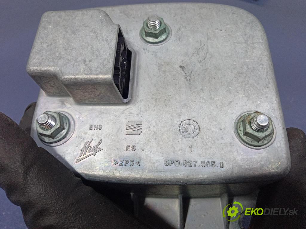 Seat Altea 2004 rukoväť Klapky: Zadná: 5P0827565D