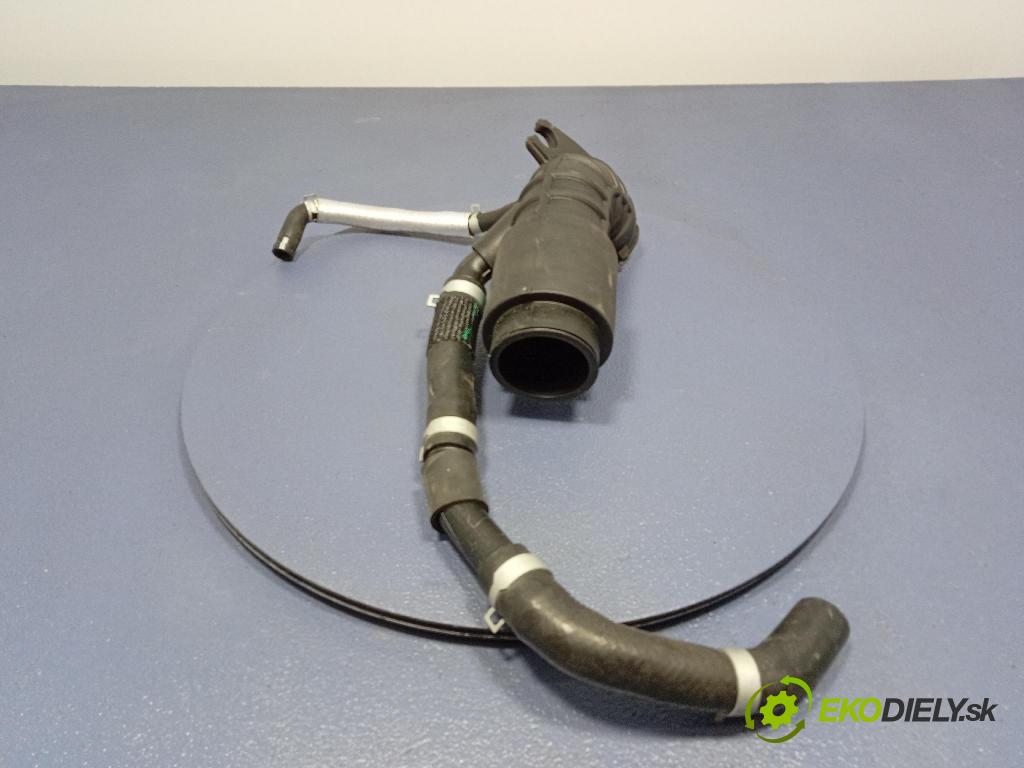 Kia Xceed 2025 rúrka Vzduch: 28138-G4750