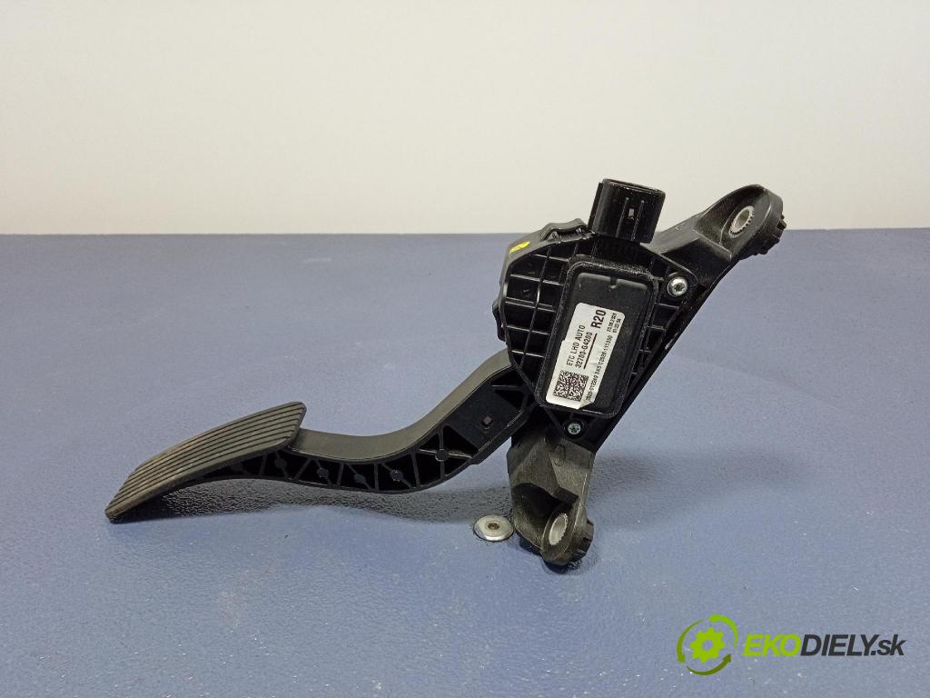 Kia Xceed 2025 pedal Plyn: 32700-G4200