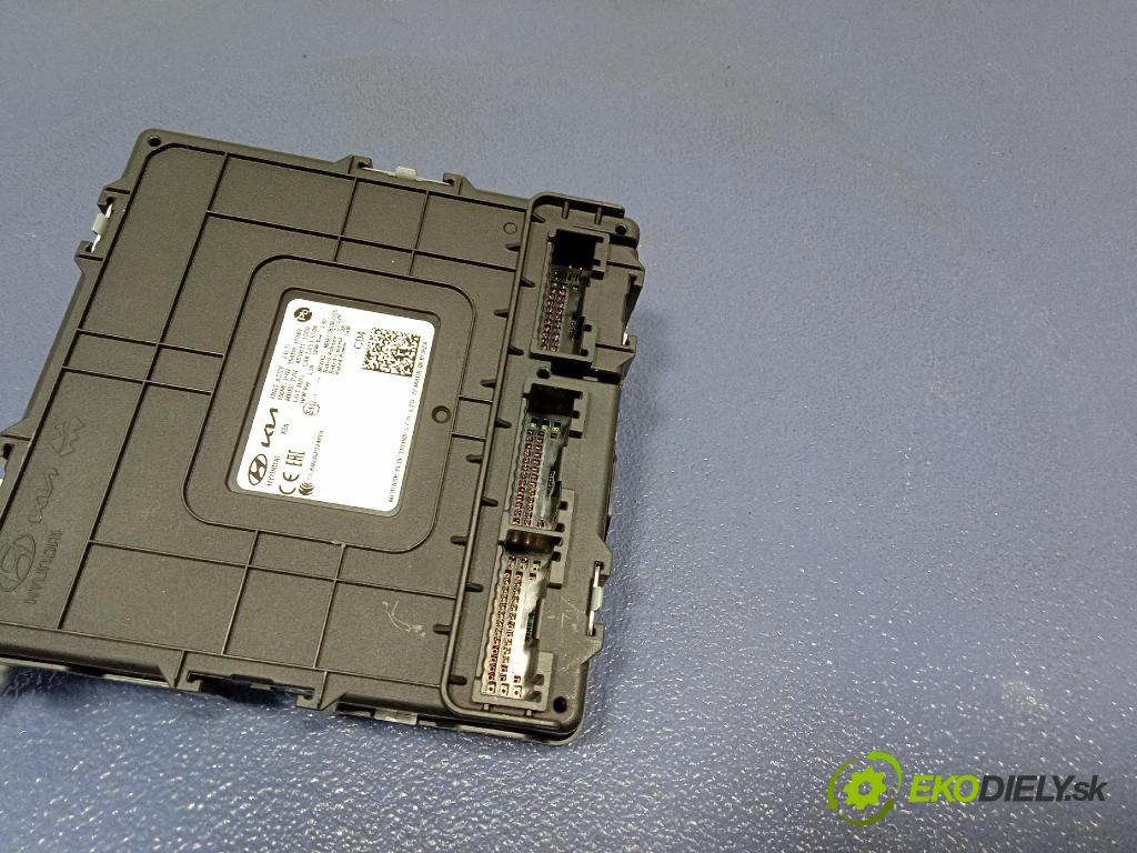 Kia Xceed 2025 riadiaca jednotka Komfortu 954B0-J7040